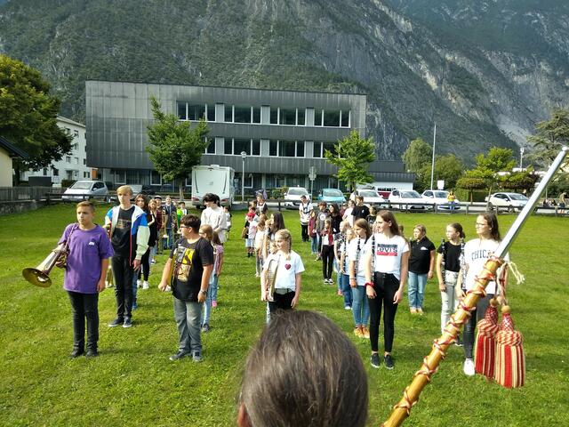Am 11. September 2021 fand heuer wieder der Workshop „Die ersten Schritte, na und!“ statt. 48 Kinder und Jugendliche von 6 bis 16 Jahren nahmen interessiert daran teil. | Foto: Musikbezirk Landeck