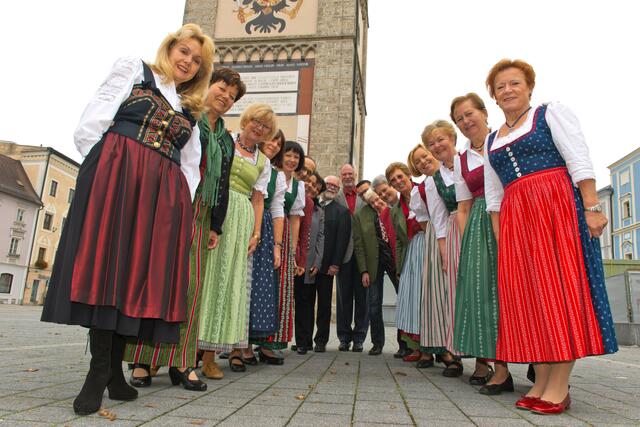 Die Ennser City Guides führen am kommenden Sonntag um 10 Uhr vom Museum Lauriacum zu bedeutenden Ennser Kleindenkmälern.  | Foto: TSE GmbH