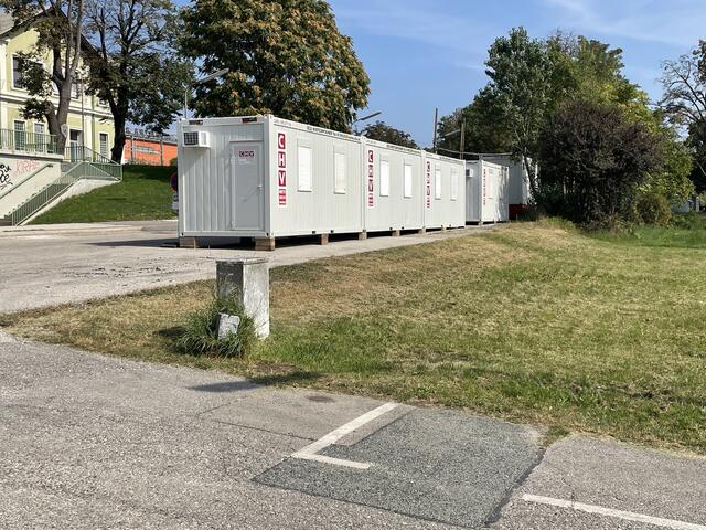 Auf der Unteren Bahnlände steht die neue Favoritner Teststraße.