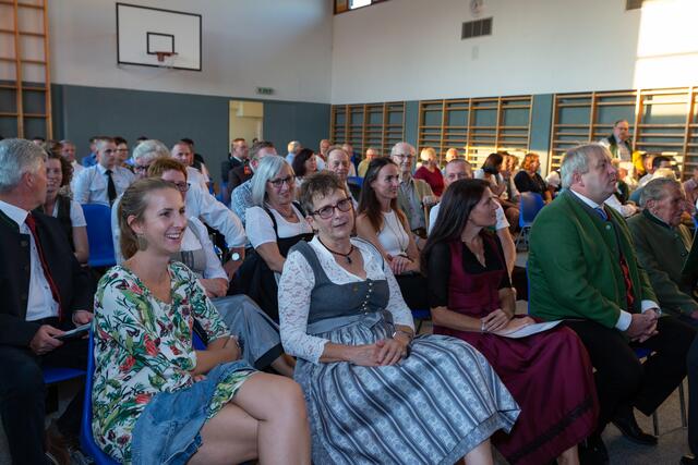 Die Mininger Turnhalle war gut besucht.