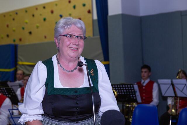 Laudatorin für Marianne Kreil: Adelheid Schwendtner.