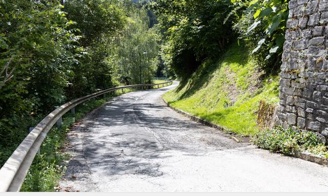 Die St. Ulrich-Straße in Oberaich