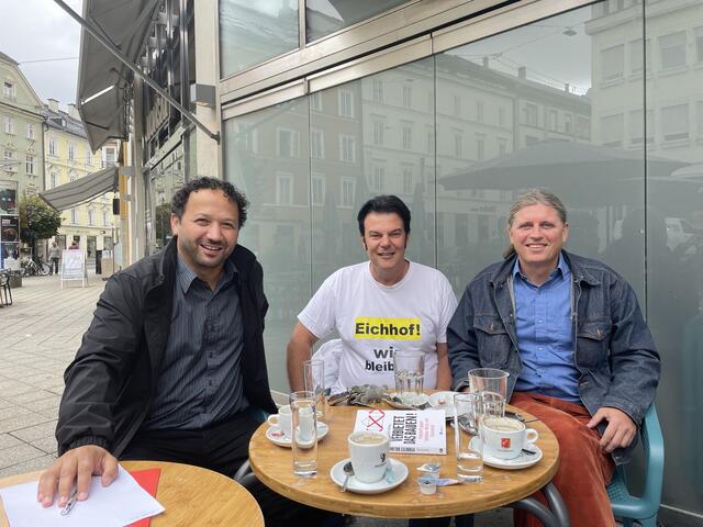 Mesut Onay, Markus Trafoier und Bertold Schwan informieren über den Eichhof, den städtischen Verzicht auf Millionen und die "Austauschveranstaltung" am 30.9. ab 18 Uhr.