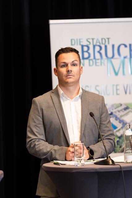 Für FPÖ-Stadtrat Raphael Pensl ist Bürgermeister Peter Koch rücktrittsreif.