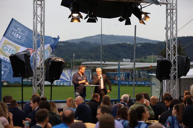 Klaus Luger sprach über die Bedeutung des Stadions für den Club. | Foto: Reischl