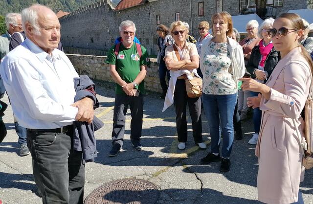 Guide Carmen Heller bot gediegene Information über ihre Stadt | Foto: KK