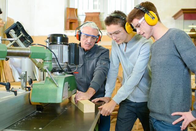 Viele Ausbildungsplätze kommen auf wenig Stellensuchende. | Foto: auremar/panthermedia