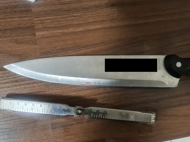 Das Messer wurde sichergestellt.