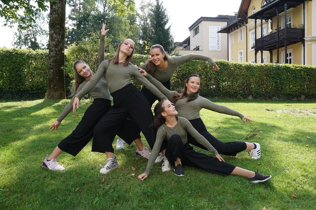 Gruppe Fastfeet mit "Green Light"
v.l.n.r. Emilie Weingärtner, Ida-Lilly Hahnenkamp, Alexa Silberbauer, Jana Biocanin, Leni Ehrenreich | Foto: Christina Karall