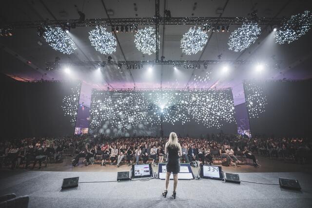 Der erste Fifteen Seconds Sports Summit, organisiert von der WOCHE, findet am 28. September statt. Zahlreiche Speaker werden die Teilnehmer in die Welt des Sports mitnehmen.