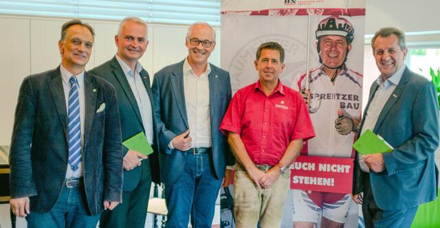 Michael Pichler, WK Leiter Andreas Geierlehner, Martin Essl, Hubert Spreitzer, WK Obmann Gottfried Pilz | Foto: Maximilian Spreitzer