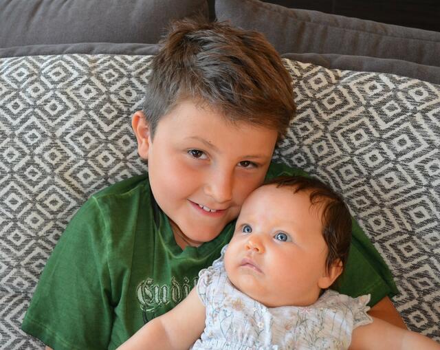 Sophia
Geburt: 7. Juni
48 cm, 2.860 g
Silvia Loinig und Rene Divjak aus Leutschach (Bruder Dominik) | Foto: Privat