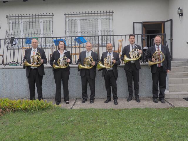 Das Hornensemble Wiener Neustadt war für ein Gartenkonzert in Draßburg zu Besuch. | Foto: Gottwald