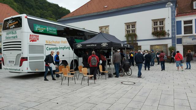 Der Impfbus am Kapfenberger Hauptplatz wurde sehr gut besucht.
