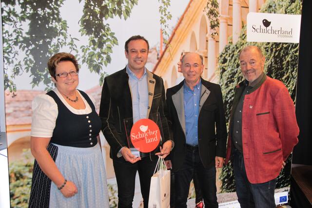 Herzlichen Glückwunsch! | Foto: Gerhard Langmann