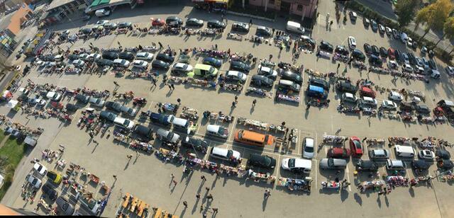 Am 3. Oktober findet wieder der beliebte Flohmarkt der Hauptfeuerwache Klagenfurt am Messeparkplatz statt.  | Foto: Hauptfeuerwache