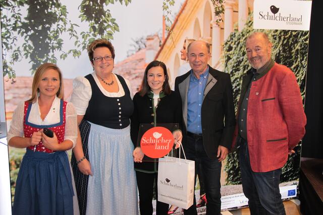 Herzlichen Glückwunsch! | Foto: Gerhard Langmann