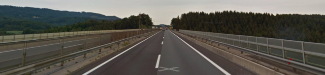 Die Aurachbrücke wird am Wochenende saniert. | Foto: Google Maps