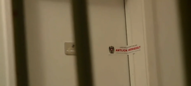 Hinter dieser Tür ereignete sich der Doppelmord.