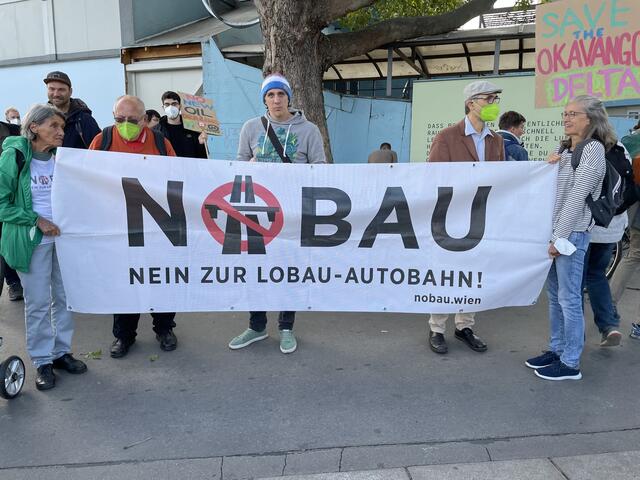 Unter anderem Thema: der Lobautunnel.