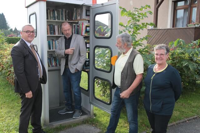 Es ist Anlage Nummer 4 für Viana Styria und Obmann Karl Dudek (3.v.l.) | Foto: Gerhard Langmann