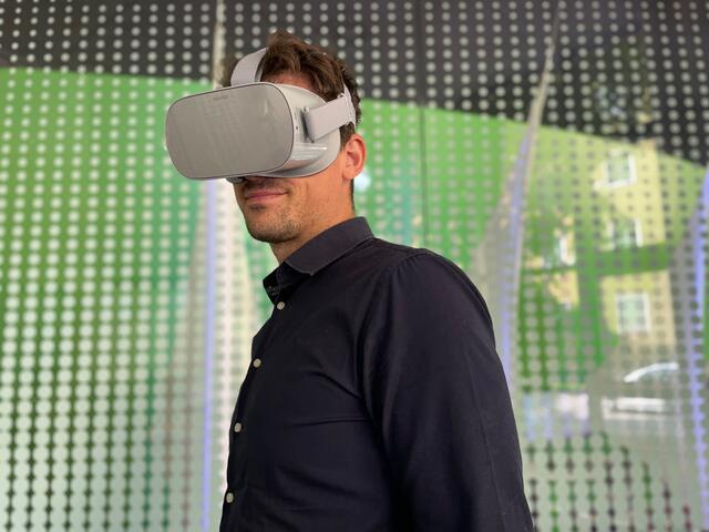 VR-Brillen können einen "echten" Einblick in die Arbeitswelt geben.