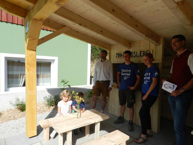 Selinger Laura, Matthias, Bgm Hobel Rupert, Rauchecker Stefan ,  Zawrel Jana , Leopold Stubhahn
