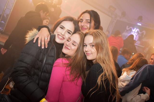 Beim Zeltfest des SV St. Michael ging es durch bis in die frühen Morgenstunden. | Foto: WM-Sounds