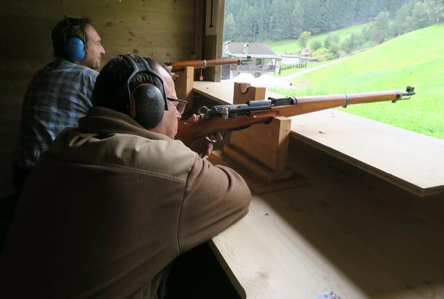 170 Teilnehmer maßen sich beim zweiten Karabinerschießen des Viertels Tirol Mitte. Am Ende gab es knappe Entscheidungen. | Foto: SK Inzing/Manfred Weiß