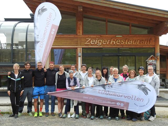 Die "T(h)umorvollen" mit Geschäftsführer der Bergbahnen Hochzeiger Mag. Thomas Fleischhacker und Marketing Abteilungsleiterin Manuela Draxl