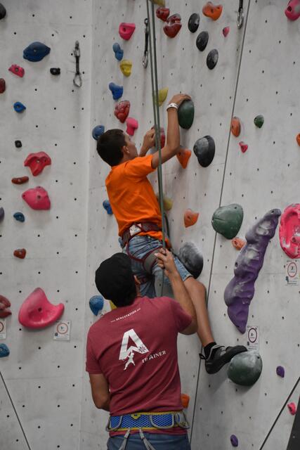 An der Kletterwand fühlten sich vor allem die größeren Kinder besonders wohl. | Foto: Lair