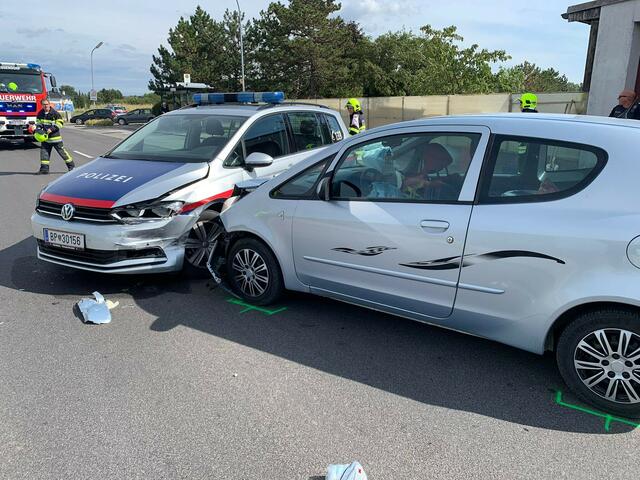 Eine Verfolgungsjagd endete in Eggendorf mit einem Verkehrsunfall.