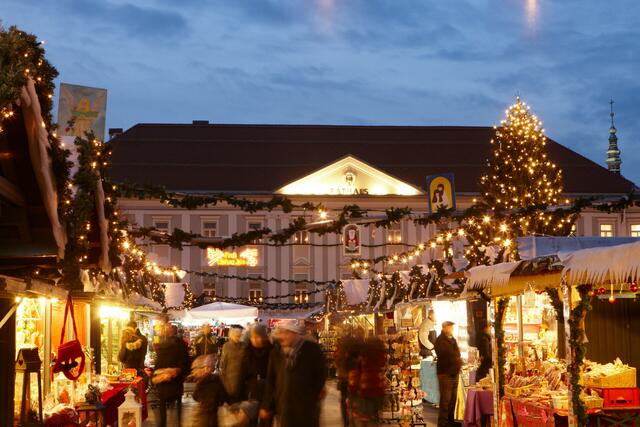 Aus heutiger Sicht werden Adventmärkte in Klagenfurt stattfinden.