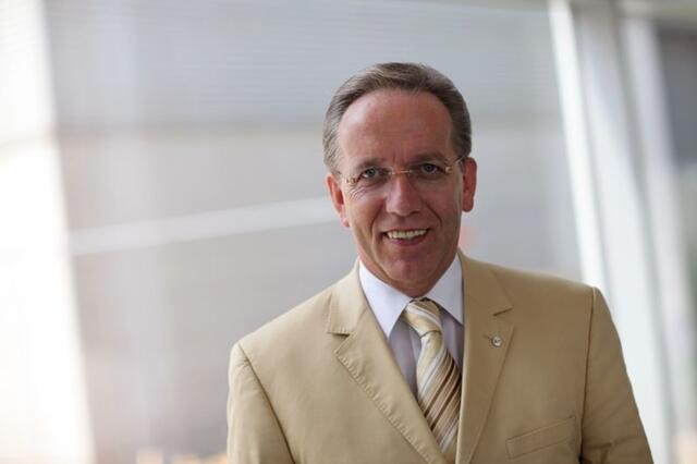 Der langjährige Politiker Rudi Kaske wird der neue Bezirksparteivorsitzende der SPÖ Simmering. | Foto: gast.at