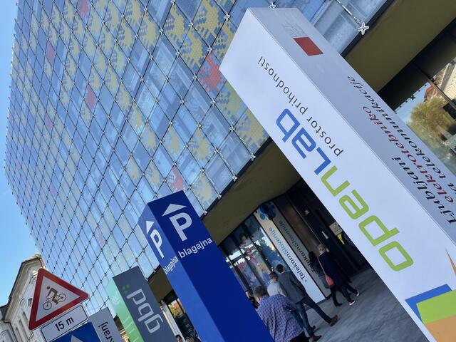 Besuch des "Open Labs" im Stadtzentrum Kranj.