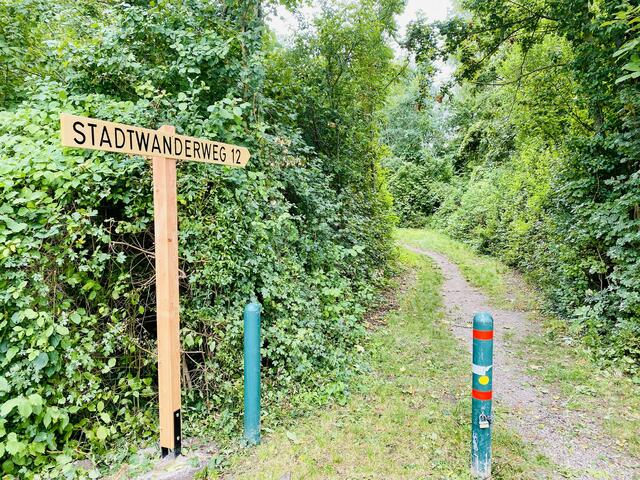 Der Wanderweg ist gut ausgeschildert. | Foto: Foto: BV23/Genitheim