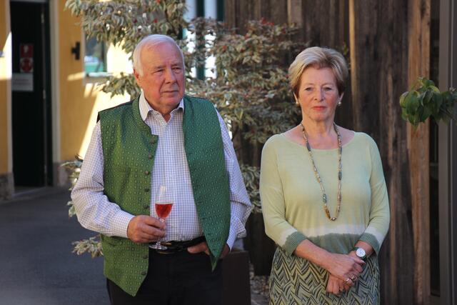 Gerold Hochstrasser, hier mit Gattin Liane, feierte seinen 80. Geburtstag. | Foto: Wutte