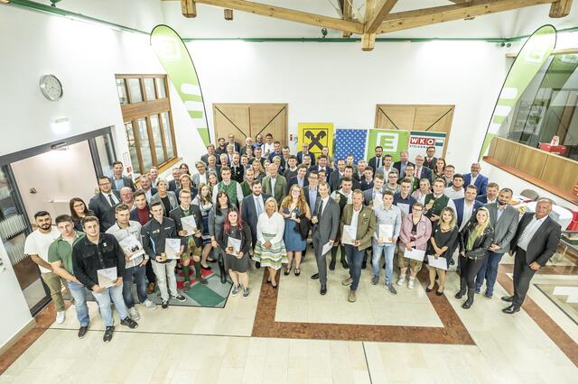 Die frischgebackenen Stars of Styria, ausgezeichnet am vergangenen Dienstag in der Wirtschaftskammer. | Foto: Foto Fischer