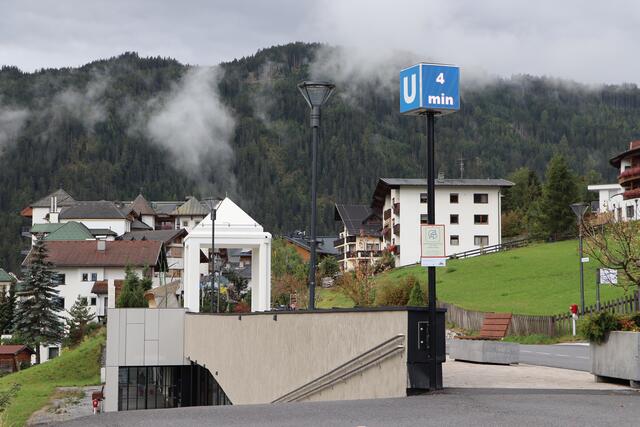 Durch die U-Bahn fällt in Serfaus der Individualverkehr größtenteils weg. Trotzdem will man weiterhin eine Verkehrsberuhigung forcieren. | Foto: Siegele