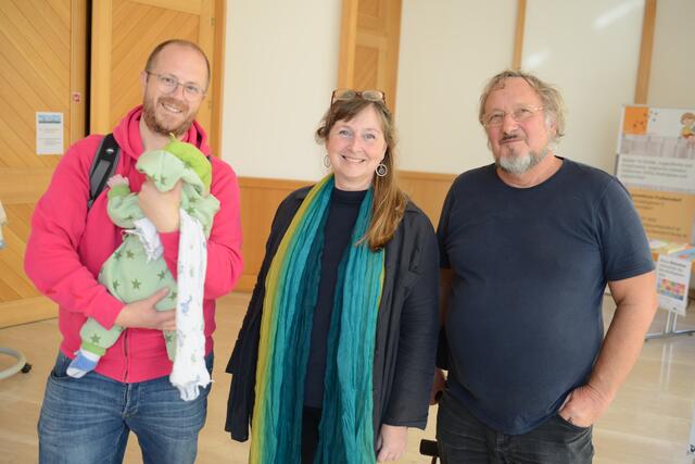 Die Stadträte Gerald Pistracher und Sabina Kellner mit GR Herbert Keindl.