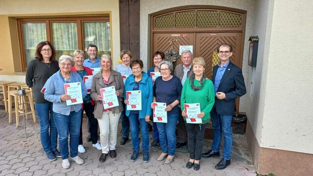 Mitglieder des Seniorenbunds im Bezirk Wolfsberg nahmen an der Internet-Schulung für Einsteiger teil. | Foto: Privat