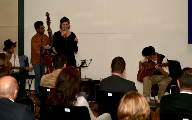 Die Band Gybravarisil sorgte für die musikalische Gestaltung des Gala-Abends.