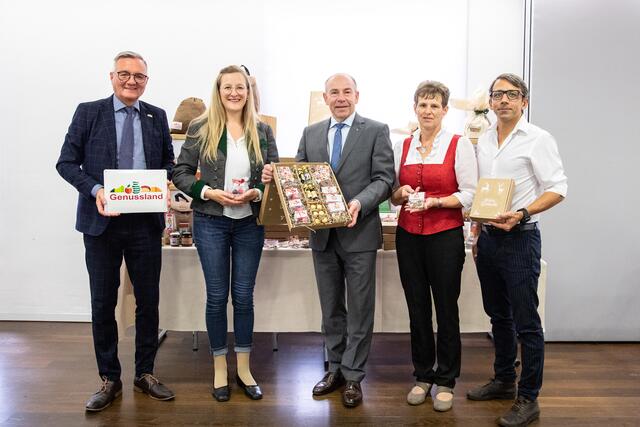 Josef Lehner, Angelika Hoffelner, Max Hiegelsberger, Maria Schrattenecker und Thomas Höfer (v. l. n. r.).