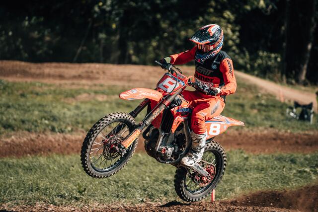 Michael Kratzer ist 2021 Motocross-Staatsmeister in der Königsklasse "MX OPEN" | Foto: www.crossnews.at
