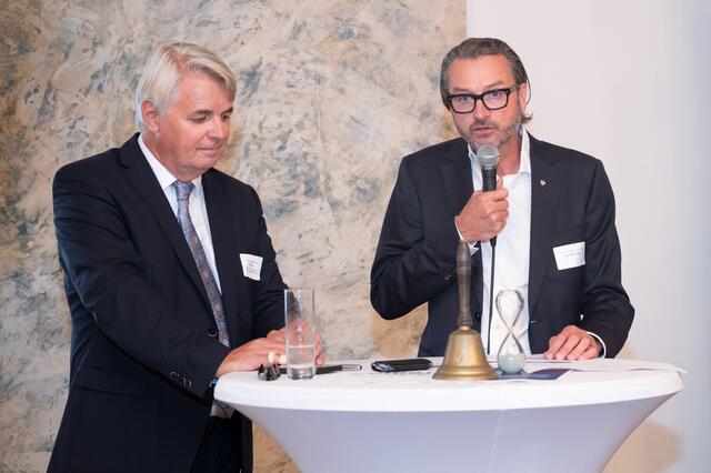 "Netzwerken ist im Grunde so alt wie die Menschheit selbst und für Unternehmen lebenswichtig", betonte Manfred Hautz, Bezirksstellen-Obmann WK Kufstein. | Foto: GMedia