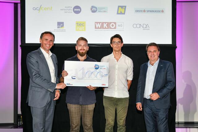 Wirtschaftslandesrat Jochen Danninger, Marlon Millard, Oliver Wieder Biolyz, WKNÖ Präsident Wolfgang Ecker | Foto: Rudolf Schmied