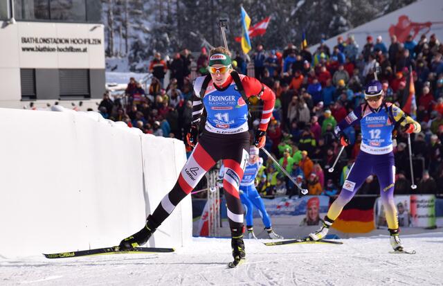 Auch das ÖSV-Team rund um Lisa Hauser (vo.) freut sich auf die Heimrennen und Stimmung in Hochfilzen. | Foto: WMP