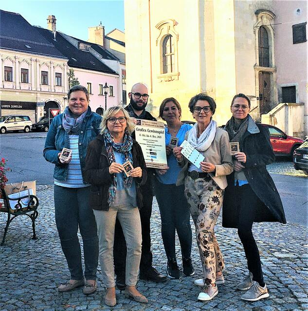 Petra Simon, Eva Raithofer, Sebastian Konrad, Michi Gansterer-Zaminer, Leyla Yilmaz und Natalia Eybel