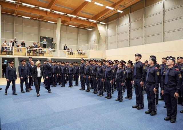 Polizei-Angelobungs- und –Ausmusterungsfeier in St. Pölten | Foto: NLK Pfeiffer