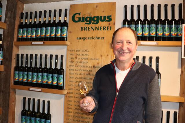 "Giggus" Brenner Stefan Nothdurfter war Initiator der GenussRegion Stanzer Zwetschke und ist bis heute der Koordinator. | Foto: Siegele